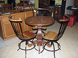 Conjunto mesa 0,70 e 3 cadeiras